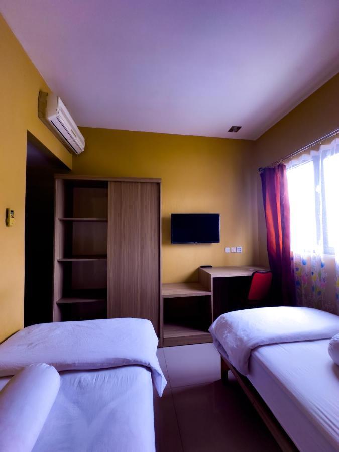 Mess Mt Haryono Motel Sampit Exterior foto